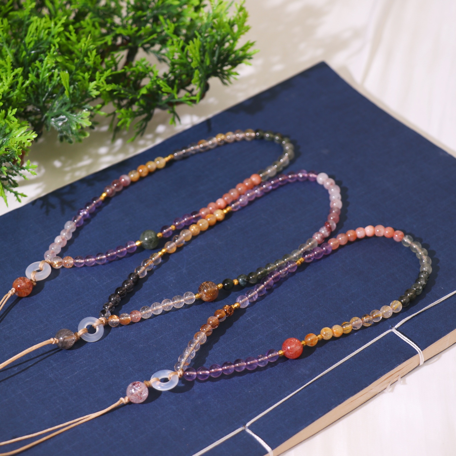 水晶多宝手机挂件（多用款）多样性发一件