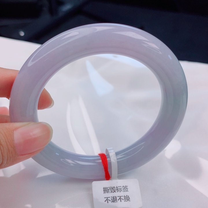 翡翠未镶嵌手镯（圆镯）59圈