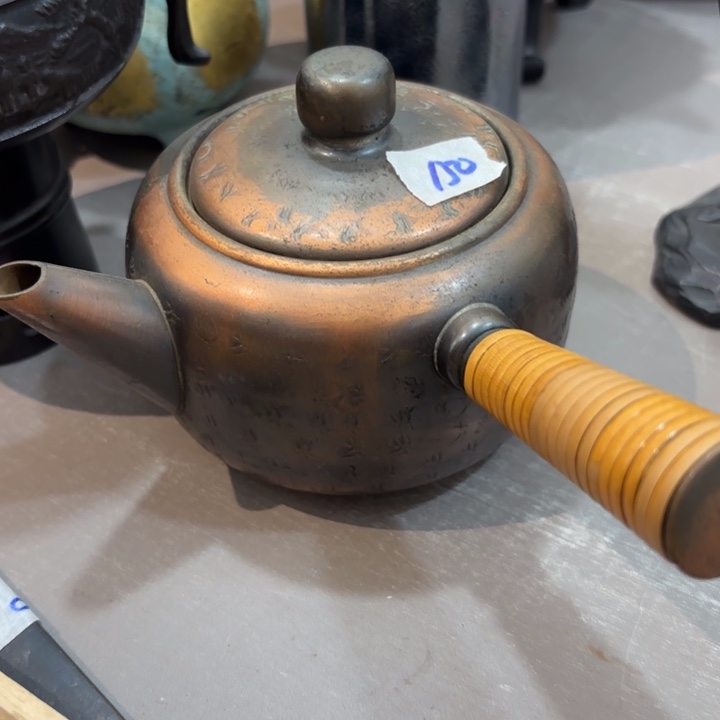 紫砂茶杯天**饼非常美丽漂亮的物品