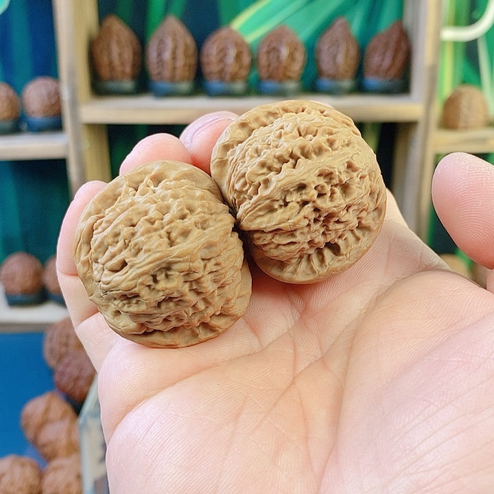 文玩核桃吊坠核老闷40尺