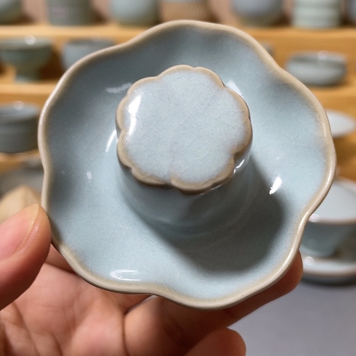 杯子陶瓷微瑕天青汝瓷盖置