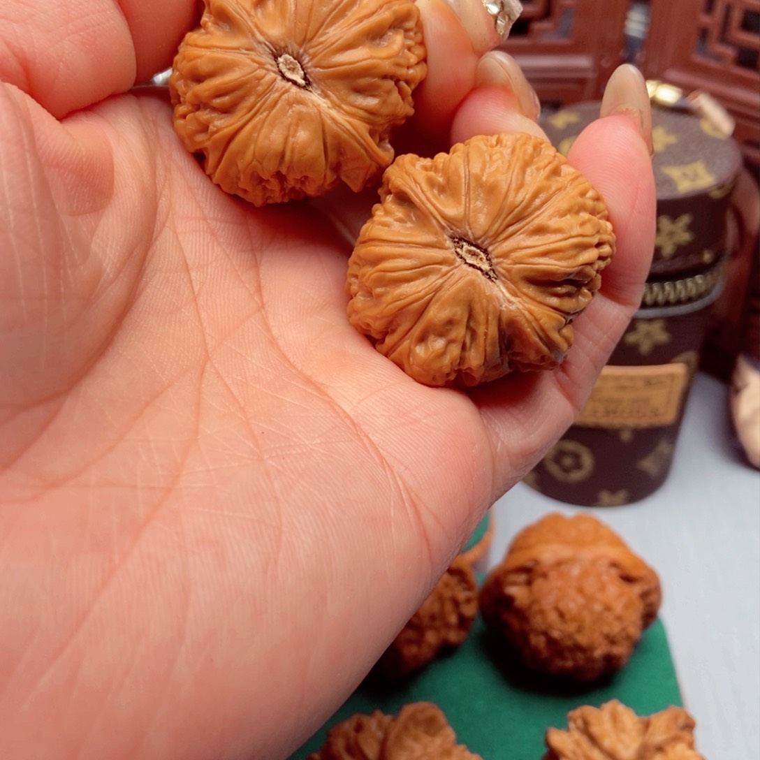 文玩核桃吊坠巜****石子磨盘