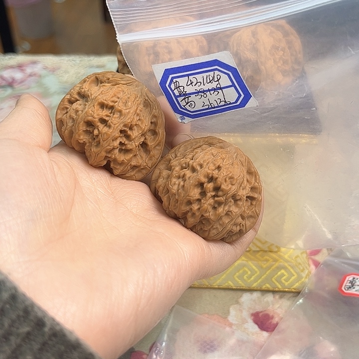 文玩核桃把件兴隆狮子头