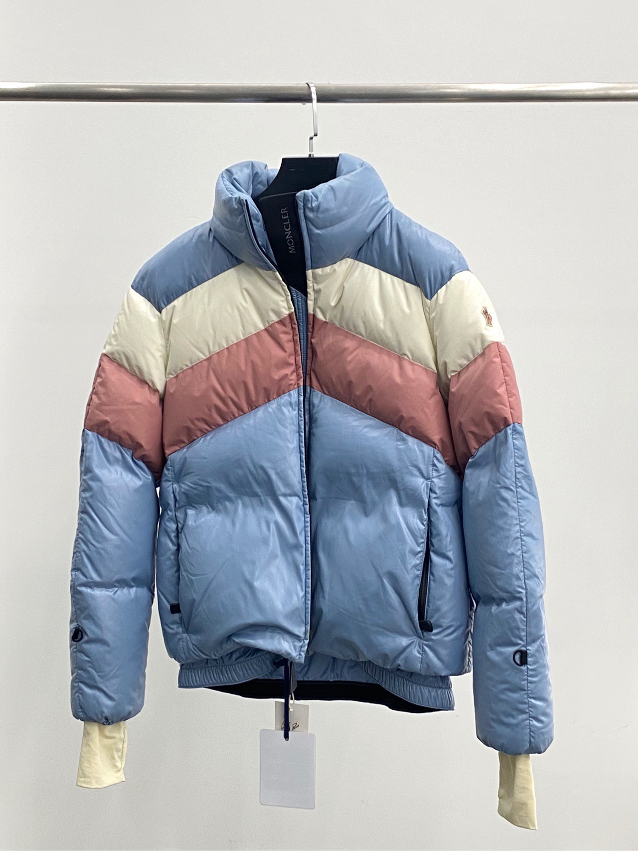 全新未使用 MONCLER 盟可睐 /冰淇淋羽绒服/2码/sm11703756