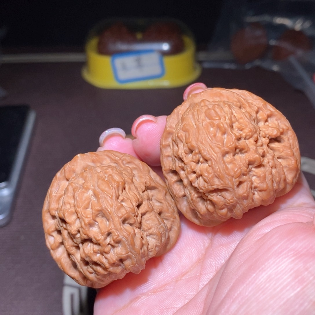 文玩核桃把件南疆石