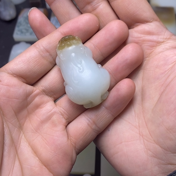 不***效定制和田玉未镶嵌挂件