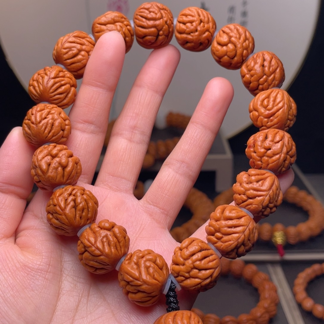 吊坠桃核19尺寸豹子头