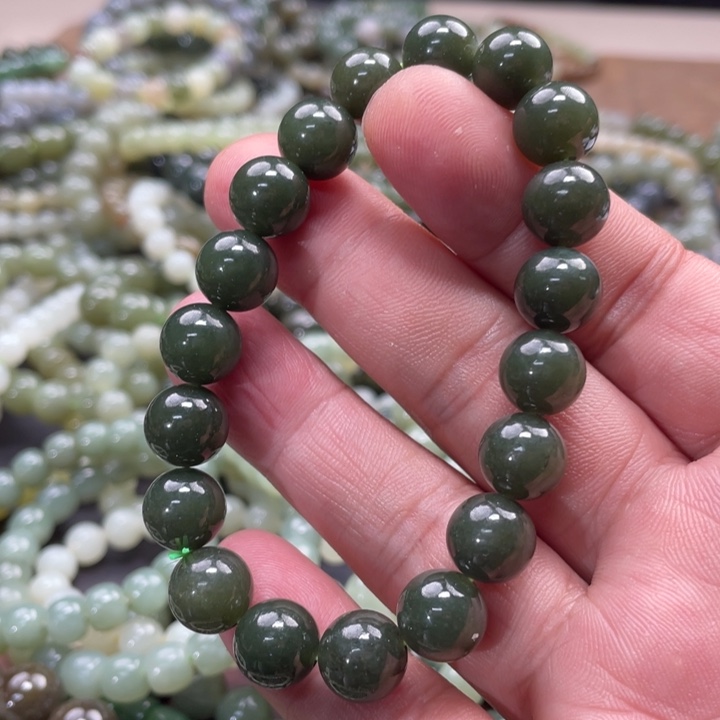 和田玉手链未镶嵌