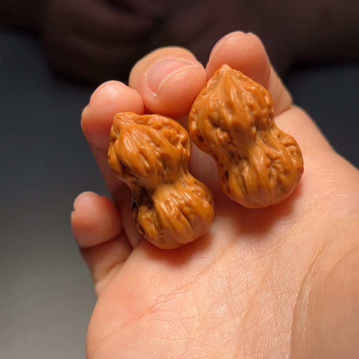 文玩核桃把件异形319