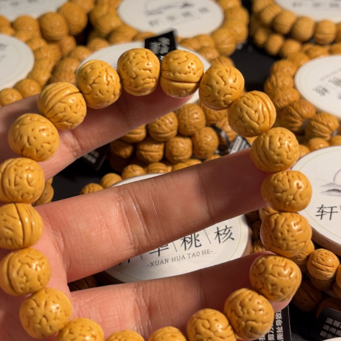 石****龙脊菩提手串精品桃核肌肉