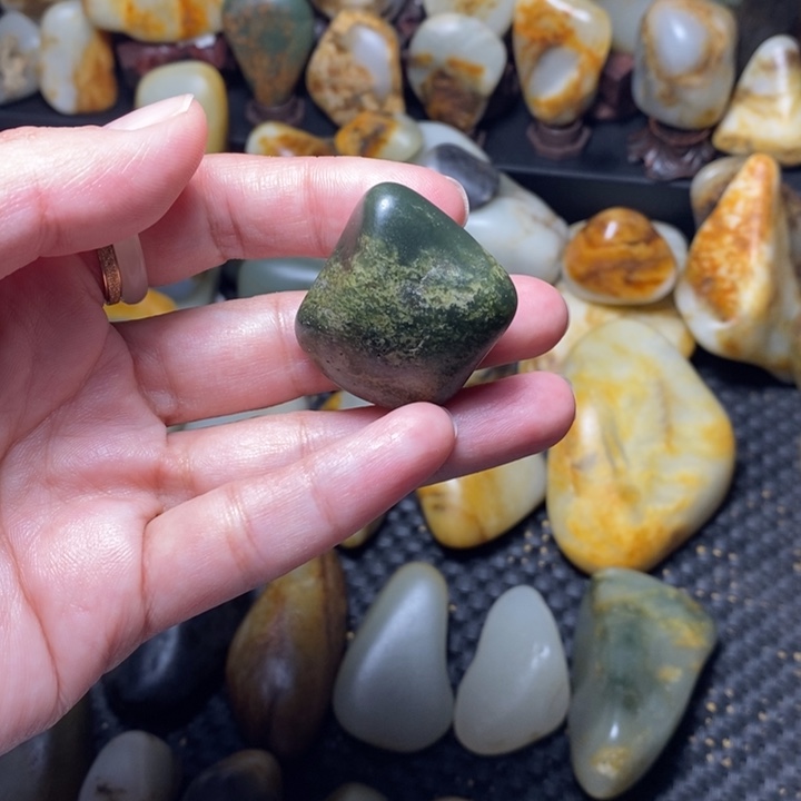 和田玉（青玉）A1未镶嵌