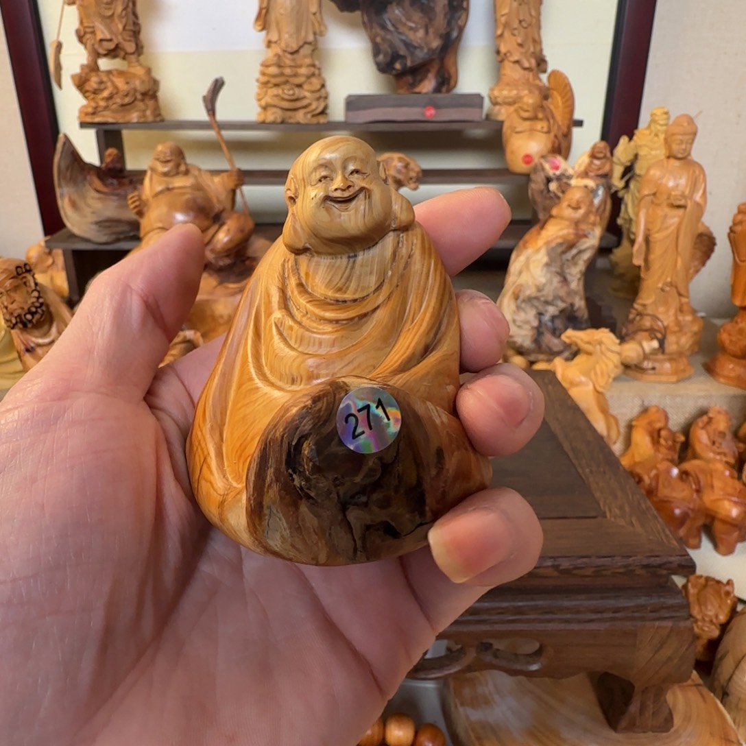 崖柏小木匠艺雕一物一拍