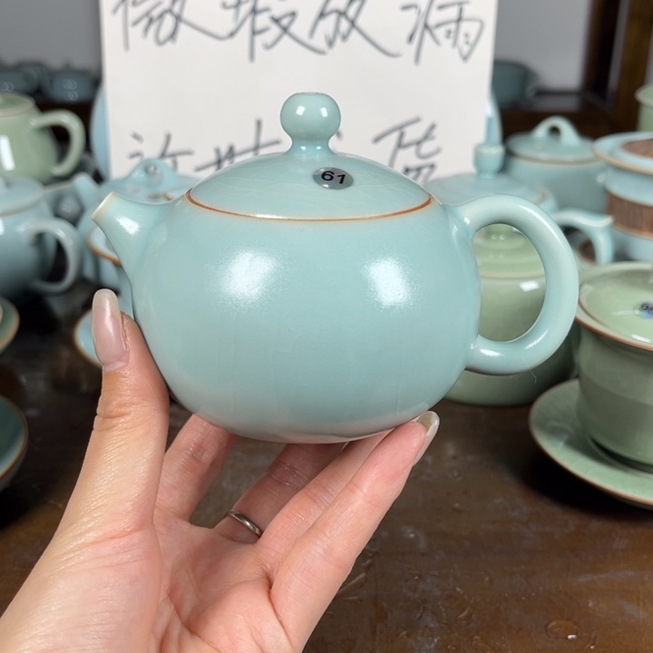 61号仿古西施壶不完美