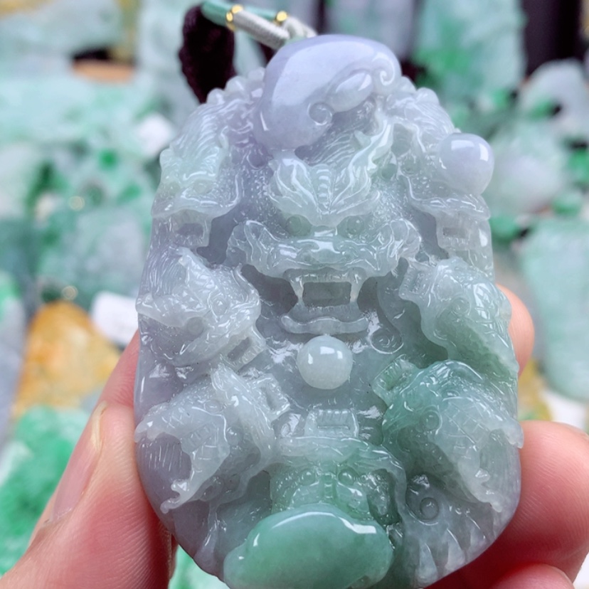 【闪购商品】翡翠吊坠(不含链)未镶嵌