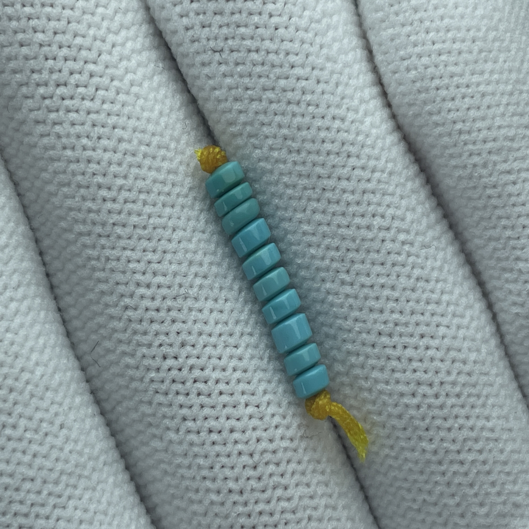 原矿绿松石玉化隔片3.2尺寸