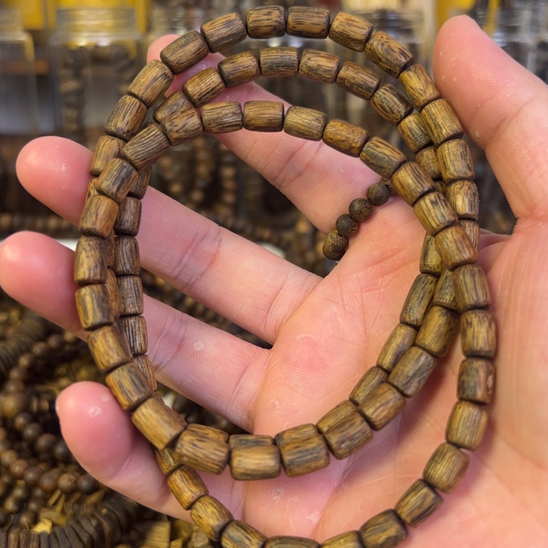 手串沉香乌身圆叶手串19+