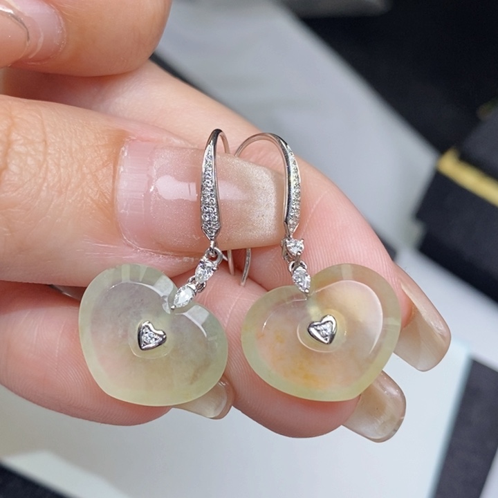 翡翠18K金镶嵌耳饰冰黄翡爱心