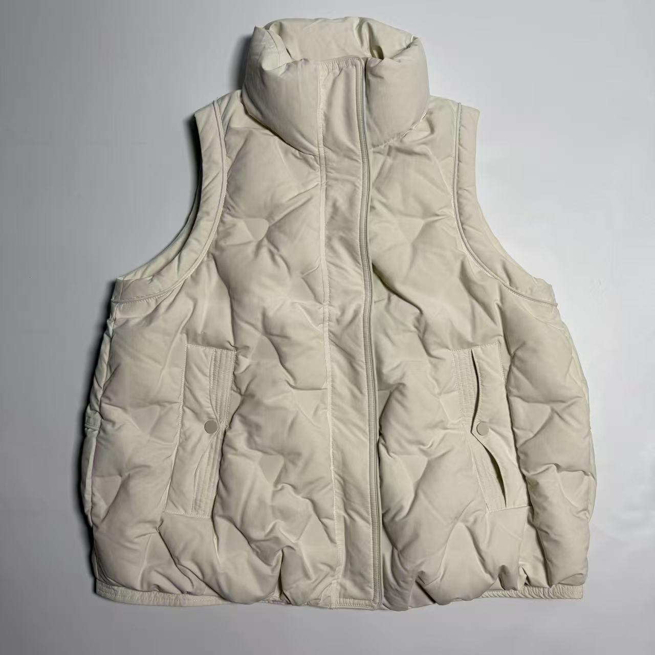 百立领三色羽绒马甲时尚休闲百搭保暖秋冬