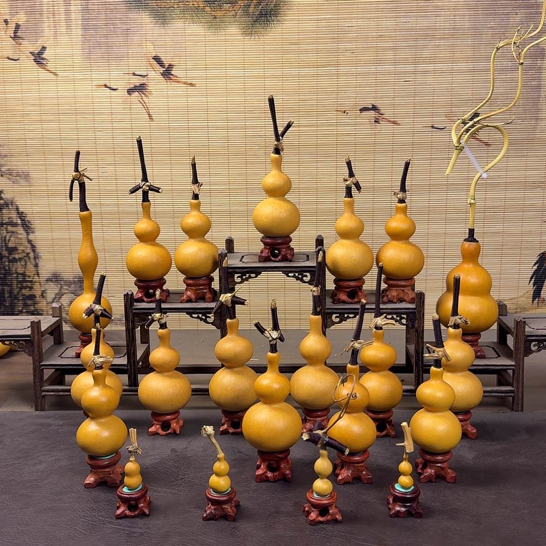 T***o天然小葫芦手把件