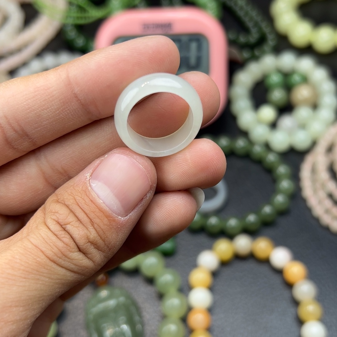 和田玉手链未镶嵌莎*迷戒指