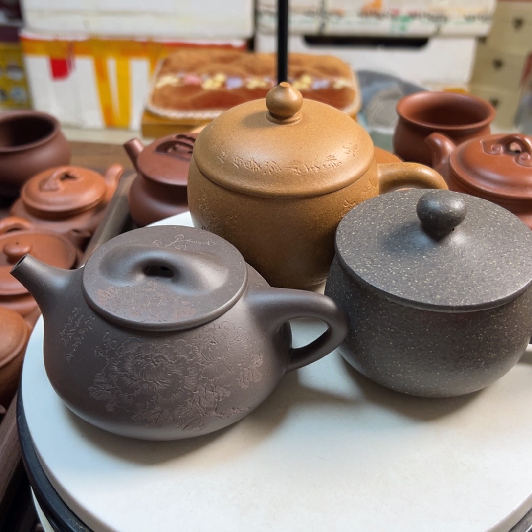 紫砂茶壶那****～石瓢加两个盖杯