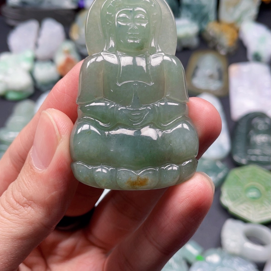 颈饰未镶嵌翡翠黛****厂翡翠