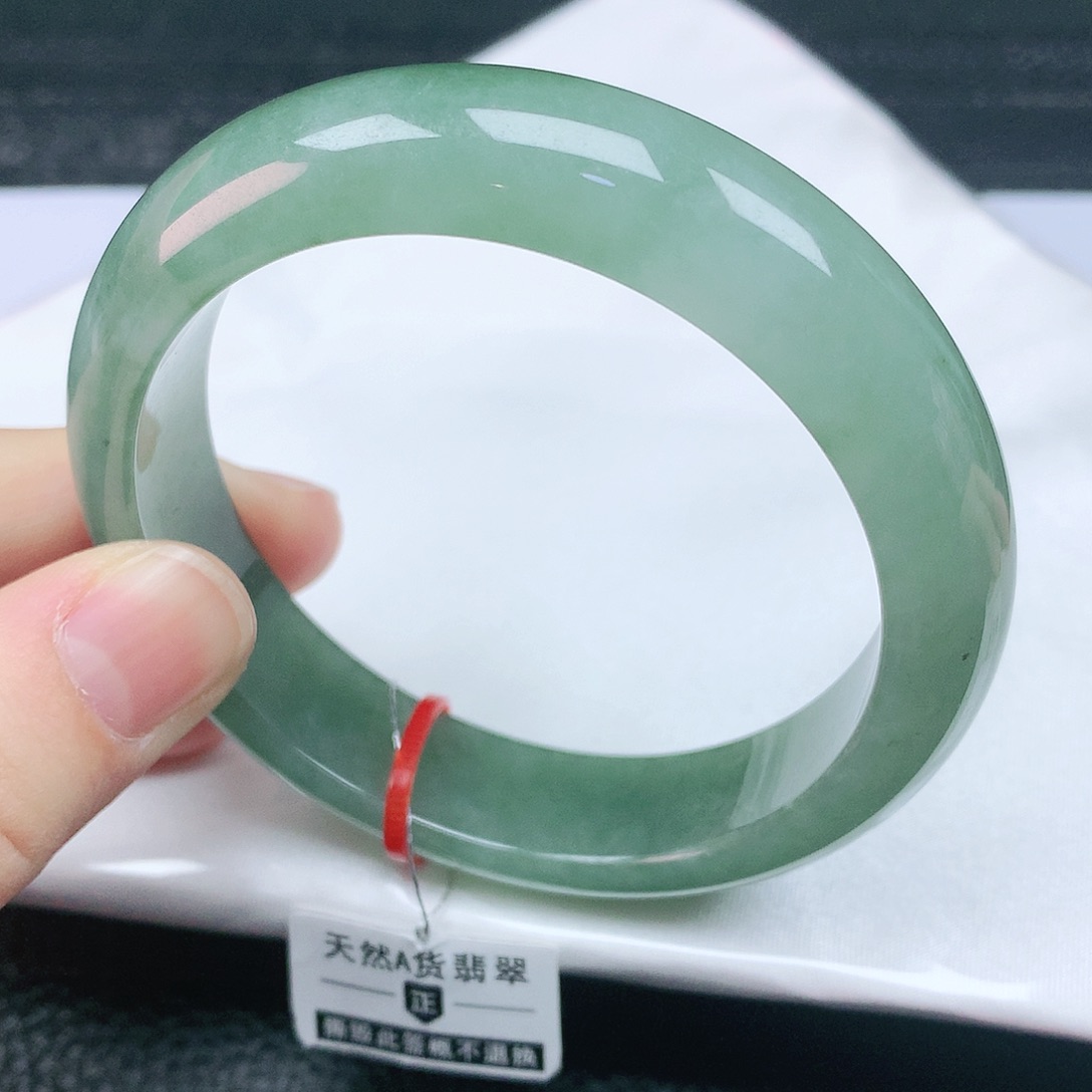 翡翠手镯未镶嵌58➕圈