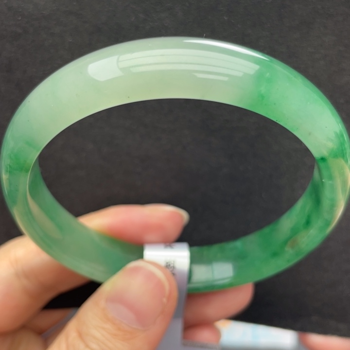 石英质玉未镶嵌手镯55