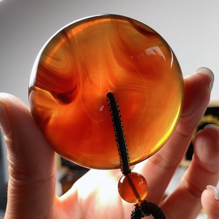 【闪购商品】琥珀（棕珀）颈饰未镶嵌48克