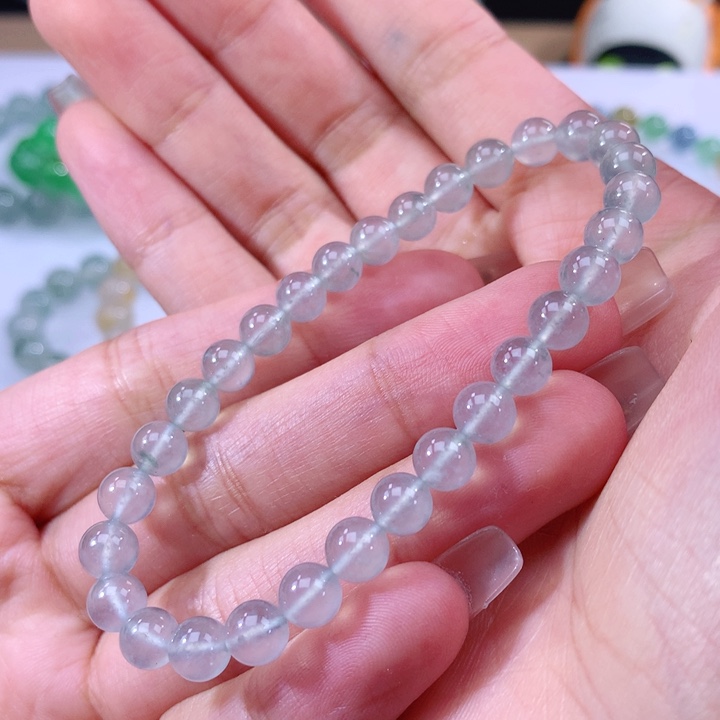 翡翠手链未镶嵌翡翠