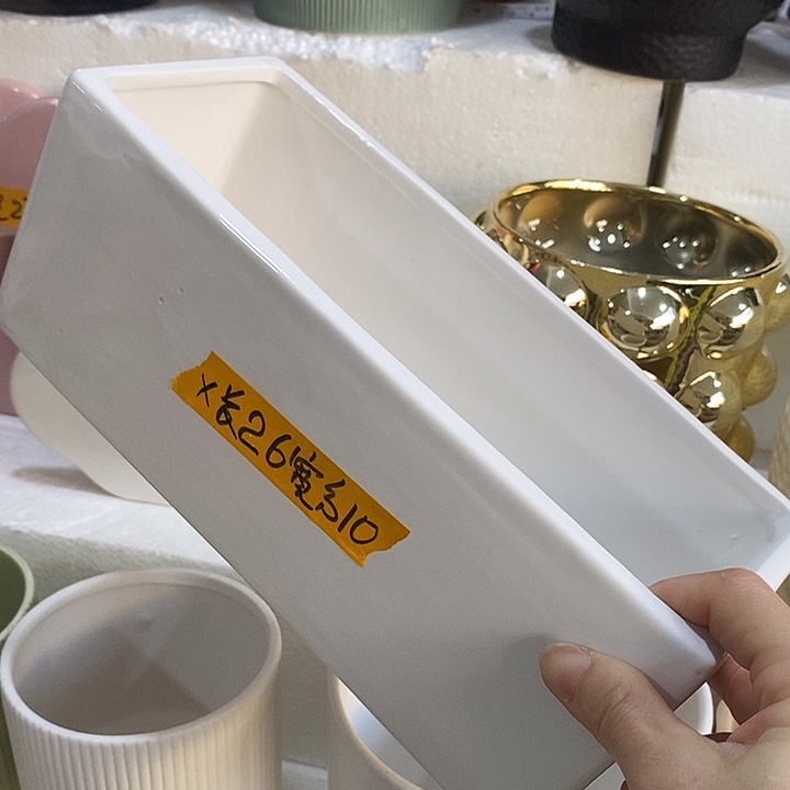 摆件陶盆有孔 瑕疵介意勿拍