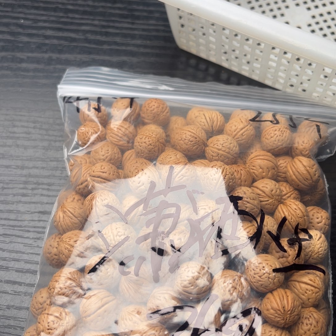 潇***生核桃手串/手链小桃核散籽批发260