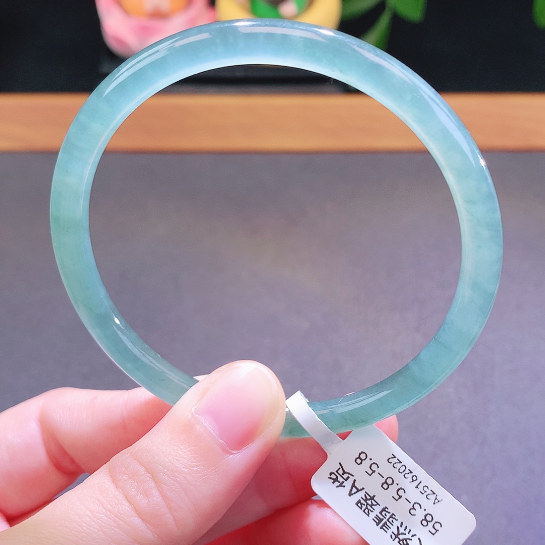 翡翠未镶嵌手镯天然翡翠