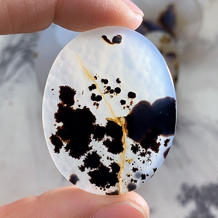 玛瑙/玉髓颈饰未镶嵌