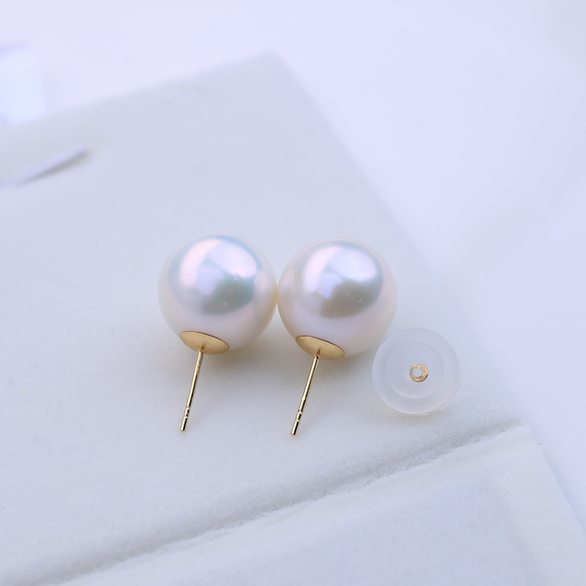耳钉18K金镶嵌14-15mm爆大点位天然珍珠