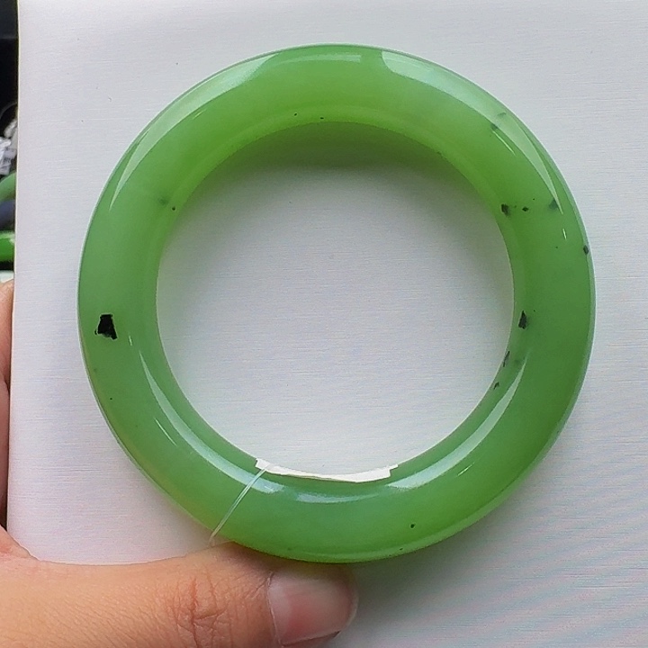 未镶嵌手镯和田玉55.5