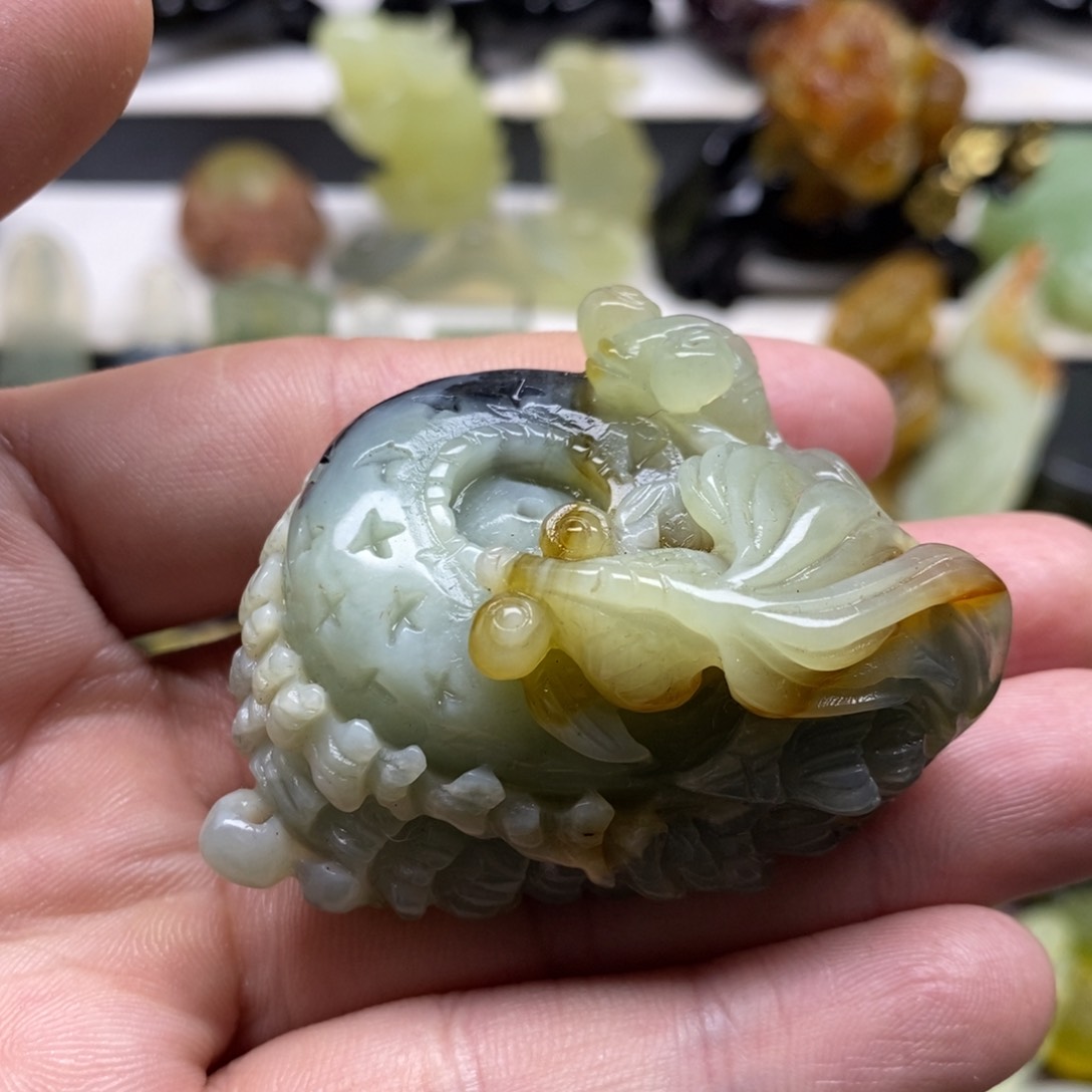 岫玉鱼篓手把未镶嵌