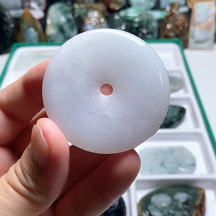 翡翠未镶嵌颈饰翡翠a货