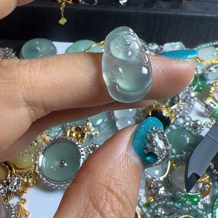 翡翠吊坠(不含链)未镶嵌翡翠吊坠项链