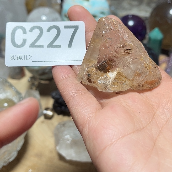 珠宝半成品水晶未镶嵌多样性发其一微瑕