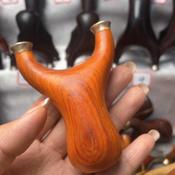 大果紫檀（缅甸花梨）瑕疵