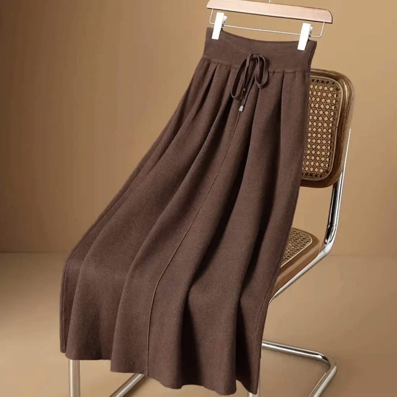 高腰半身裙秋冬黑色针织裙A字裙气质显瘦百搭中长款