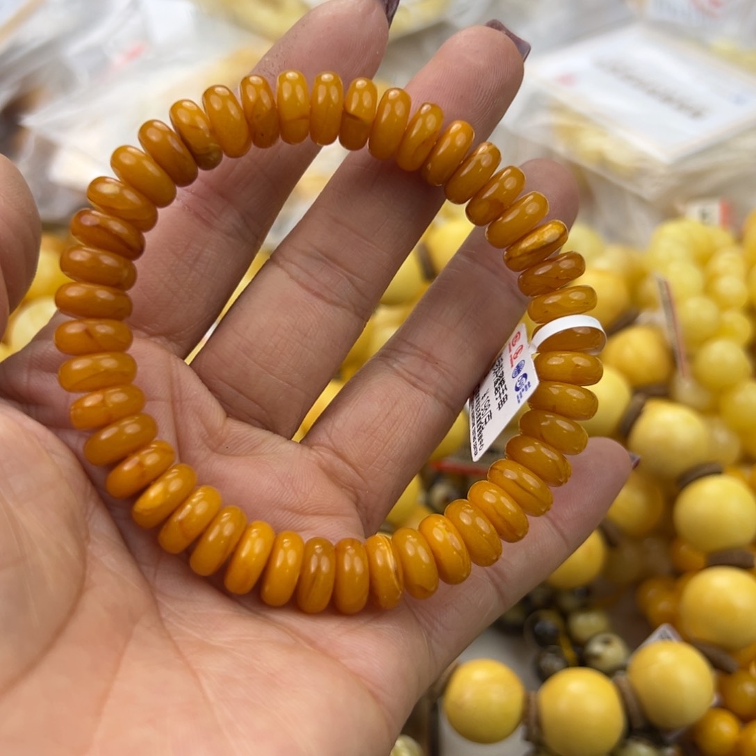 琥珀珠宝奇石未镶嵌