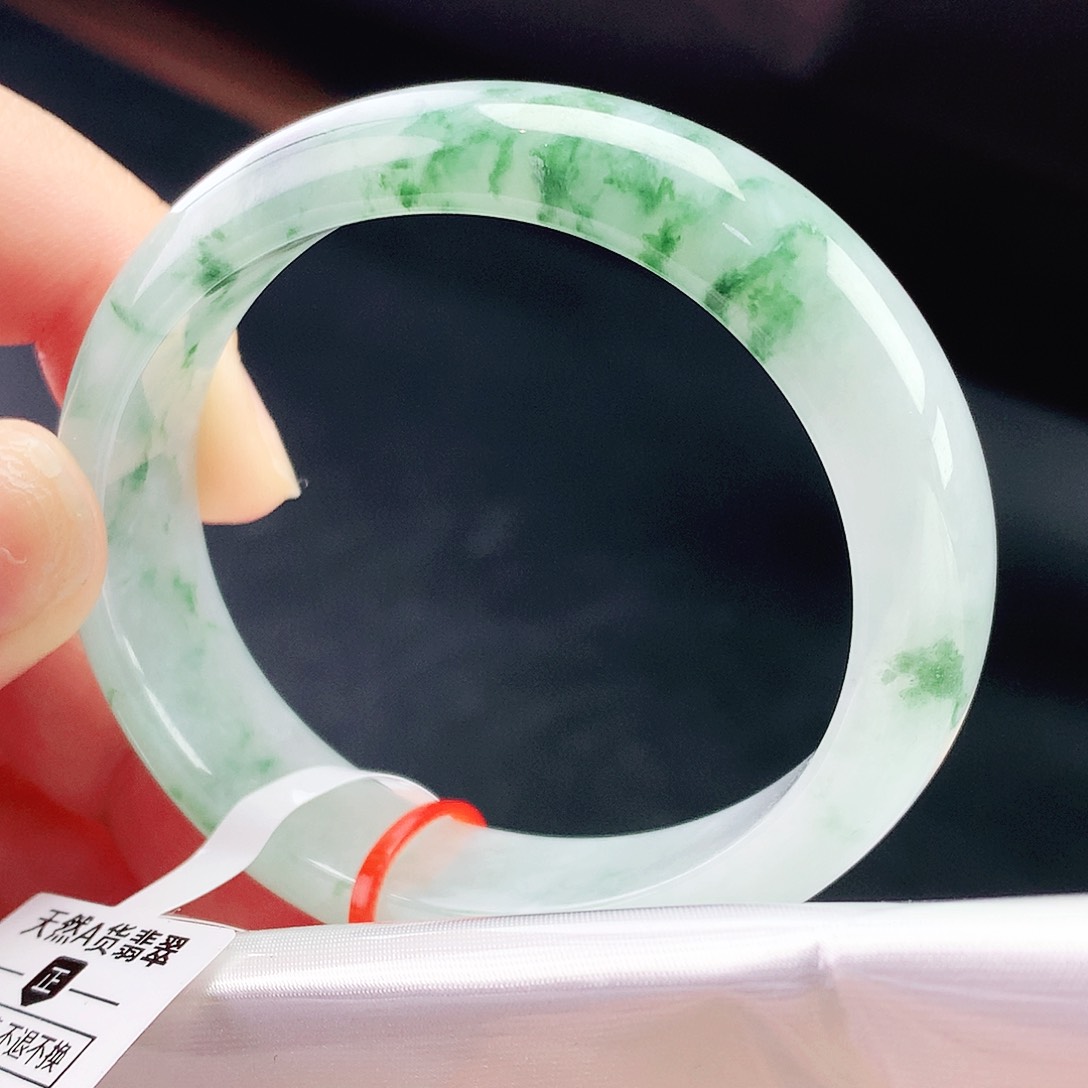 未镶嵌手镯翡翠54贵妃