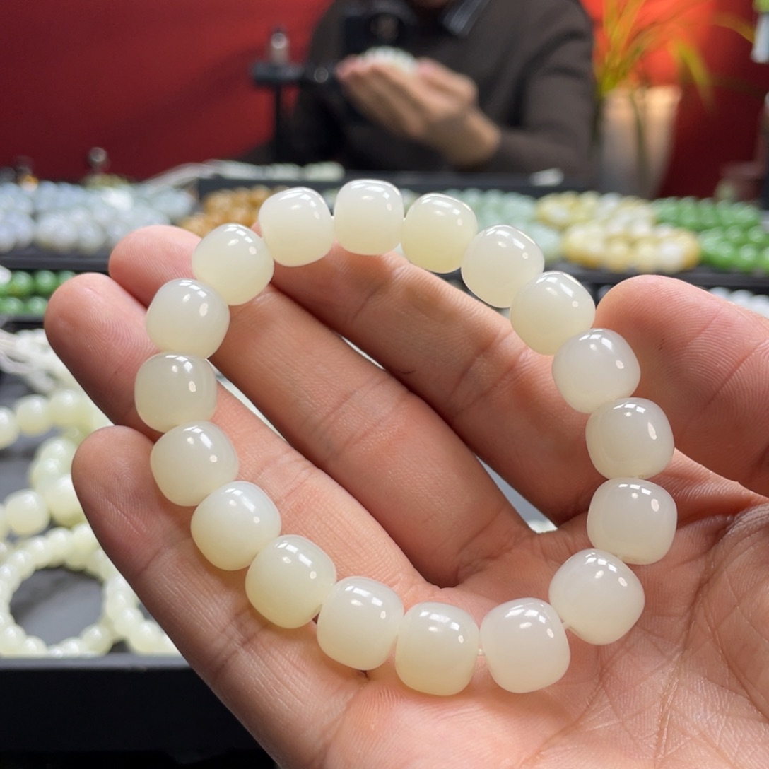 和田玉手链未镶嵌