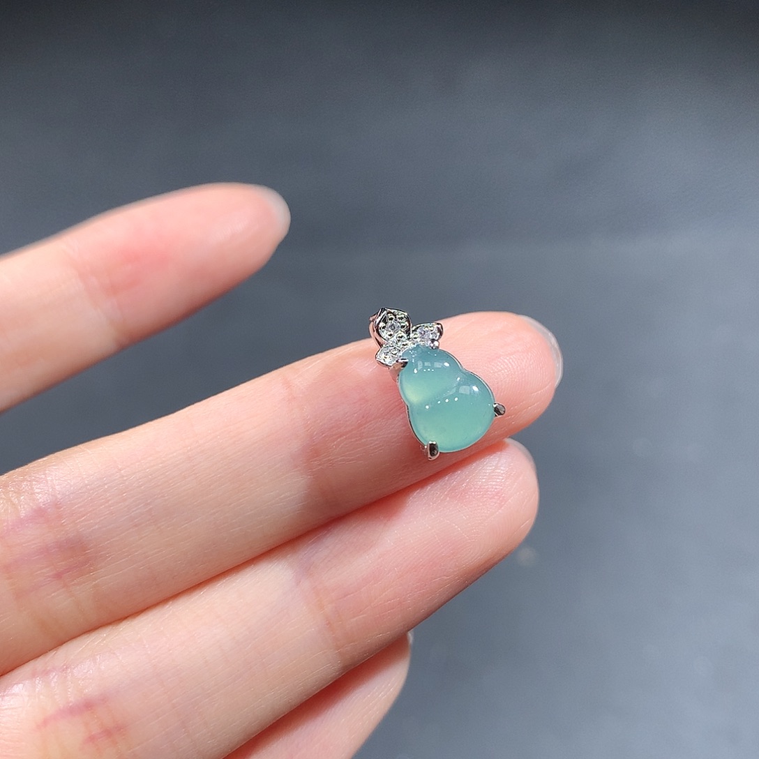 未镶嵌戒指翡翠翡翠