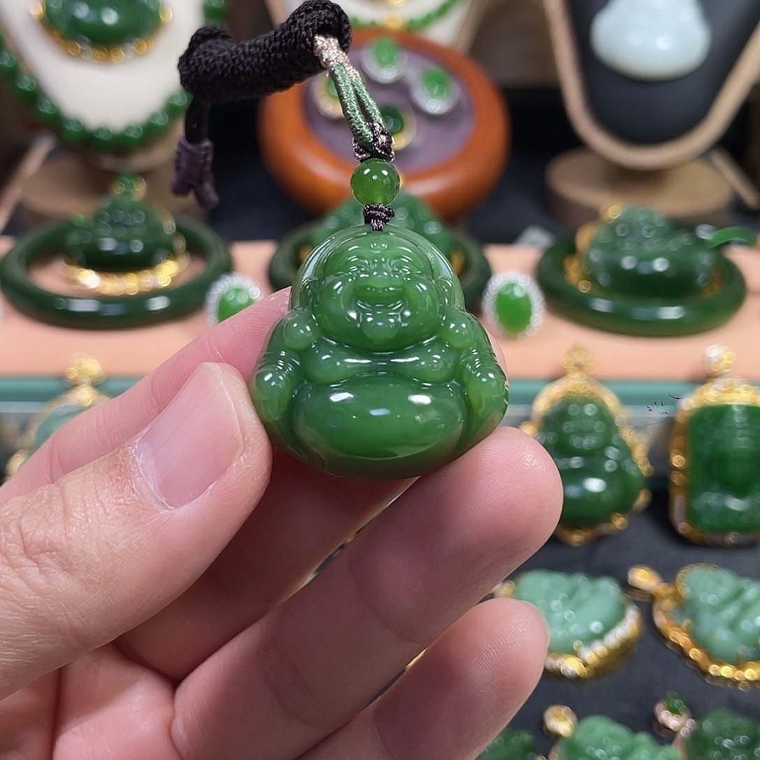 和田玉（碧玉）未镶嵌颈饰30mm