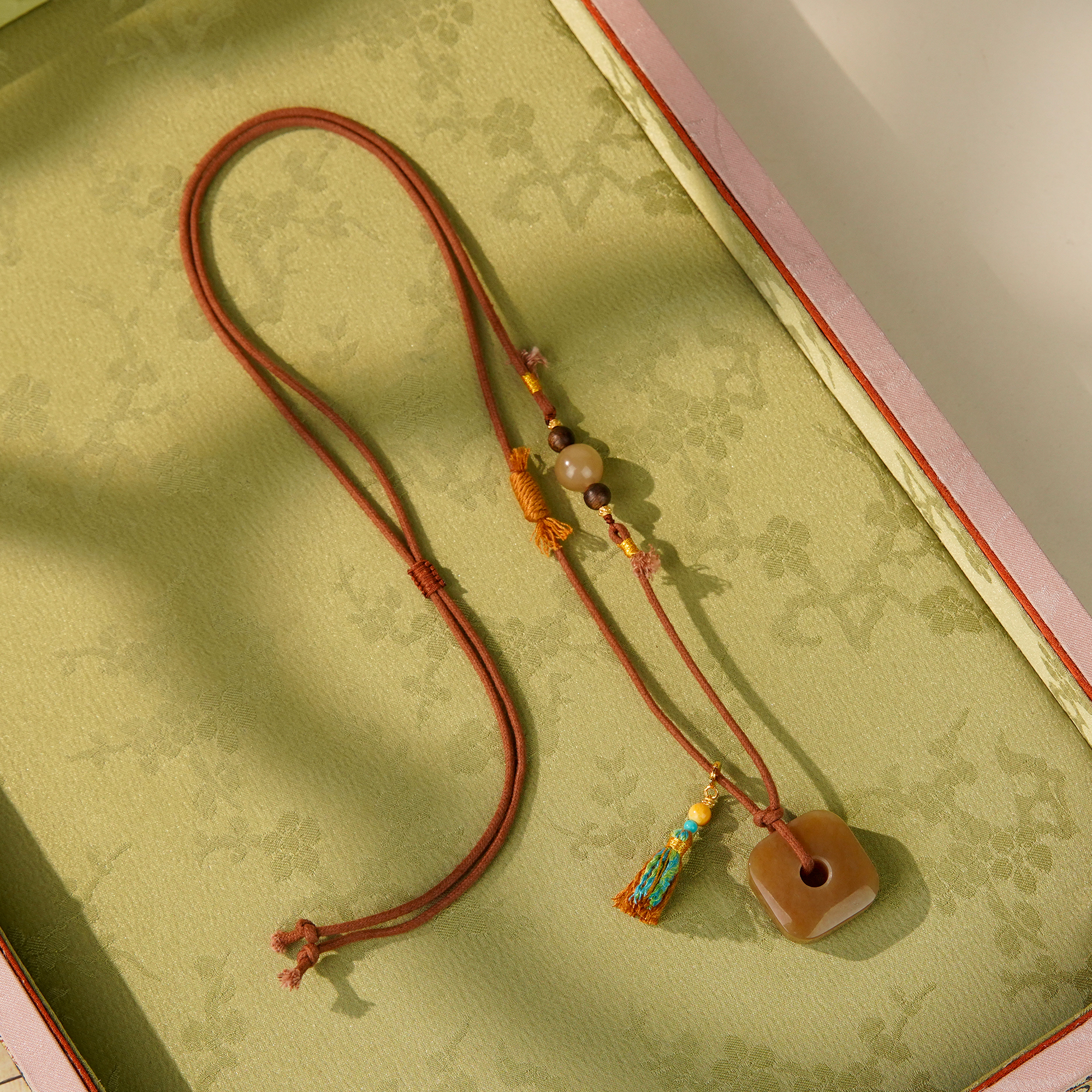 糖玉DIY白奇楠编绳项链和田玉吊坠/CX00671