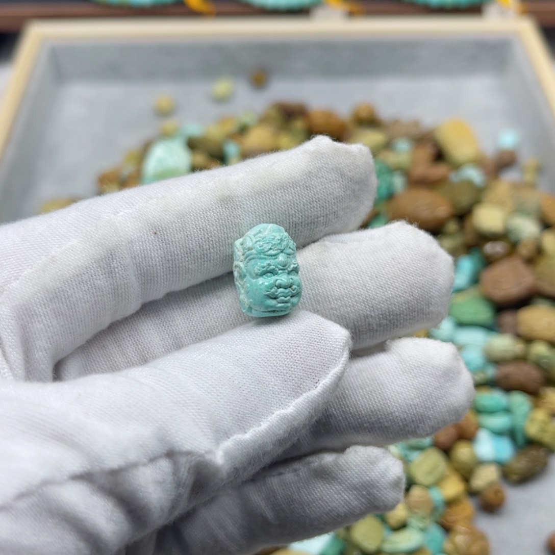 绿松石挂件未镶嵌