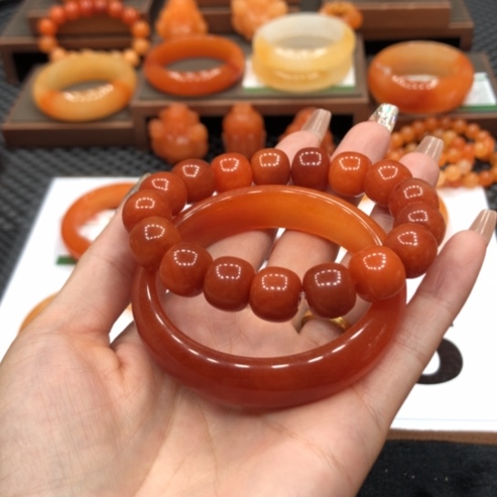 石英质玉（黄龙玉）未镶嵌手镯馨*源